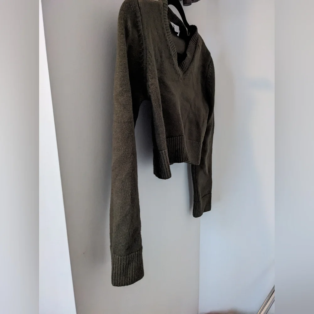 Zara crop top, sweater - Picture 5 of 7